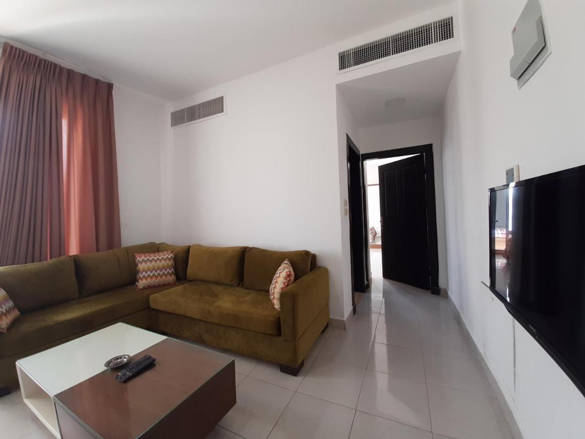 Furnished Apartments Near Mcdonald'S Al-Madina Al-Monawara St Амман Екстер'єр фото